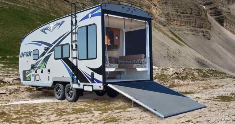 Read more about the article 5 Reasons to RV in Canada This Summer